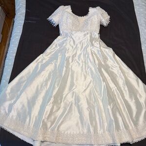 Vintage silk wedding gown, Galina, size 12/14
